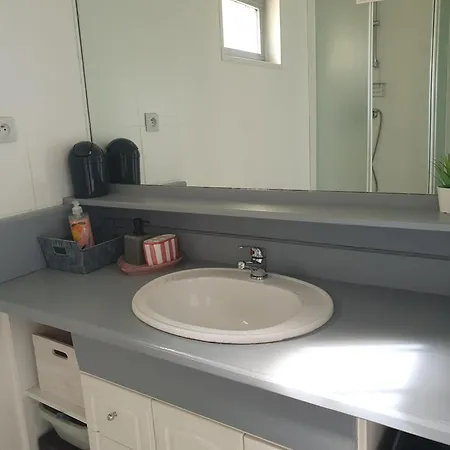 Studio Independant Dans Maison Avec Jardin-groupama Stadium-eurexpo *
